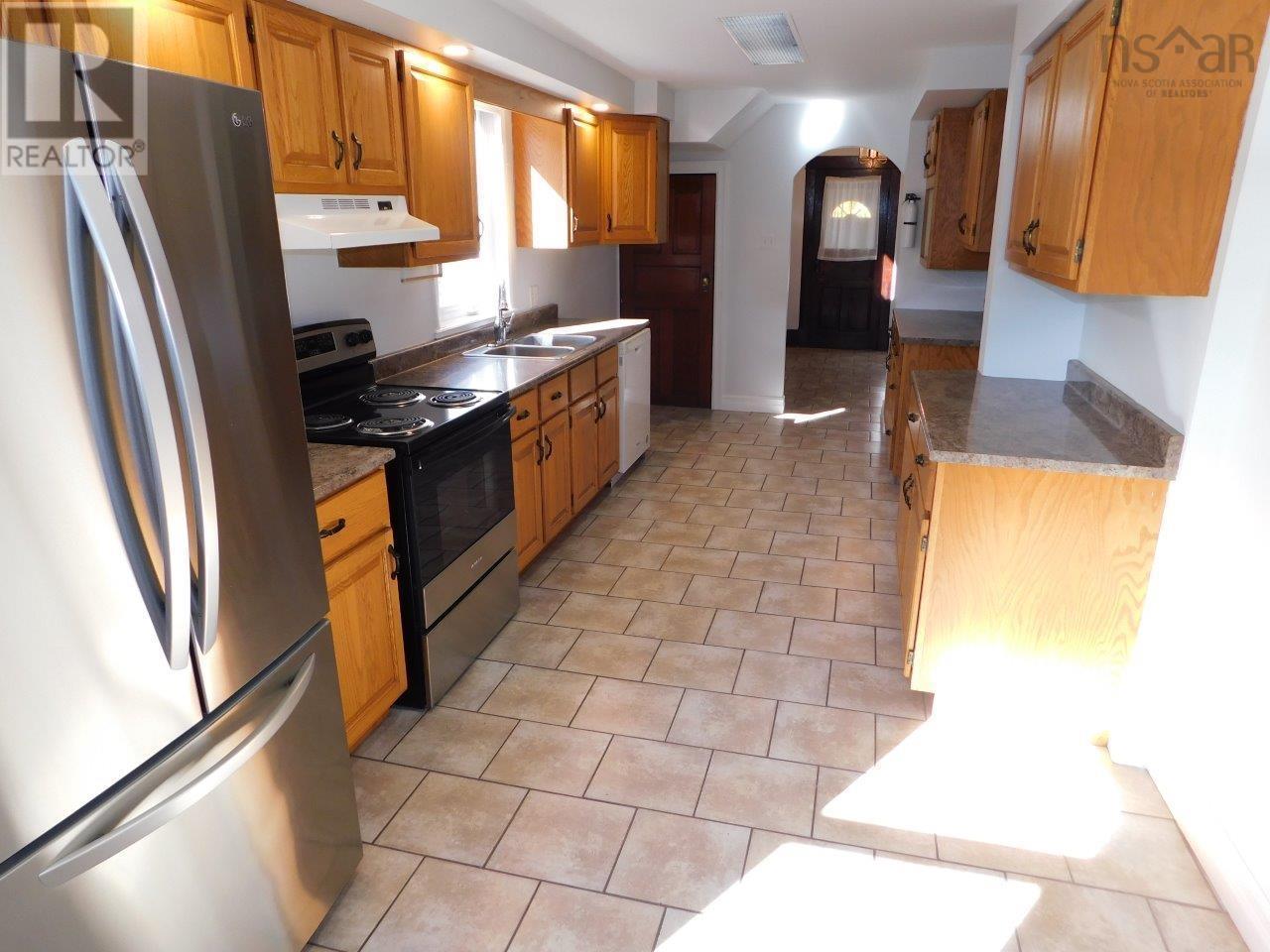 5674 Kane Street, Halifax Peninsula, Nova Scotia  B3K 2B4 - Photo 18 - 202527426