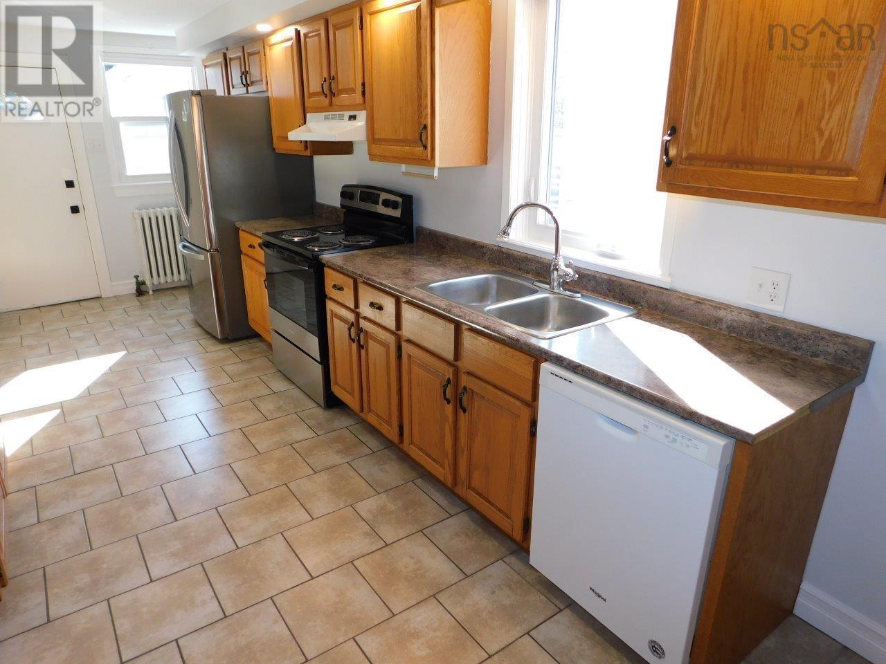 5674 Kane Street, Halifax Peninsula, Nova Scotia  B3K 2B4 - Photo 17 - 202527426