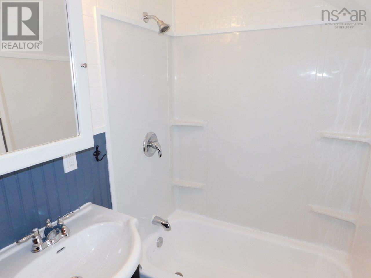 5674 Kane Street, Halifax Peninsula, Nova Scotia  B3K 2B4 - Photo 33 - 202527426