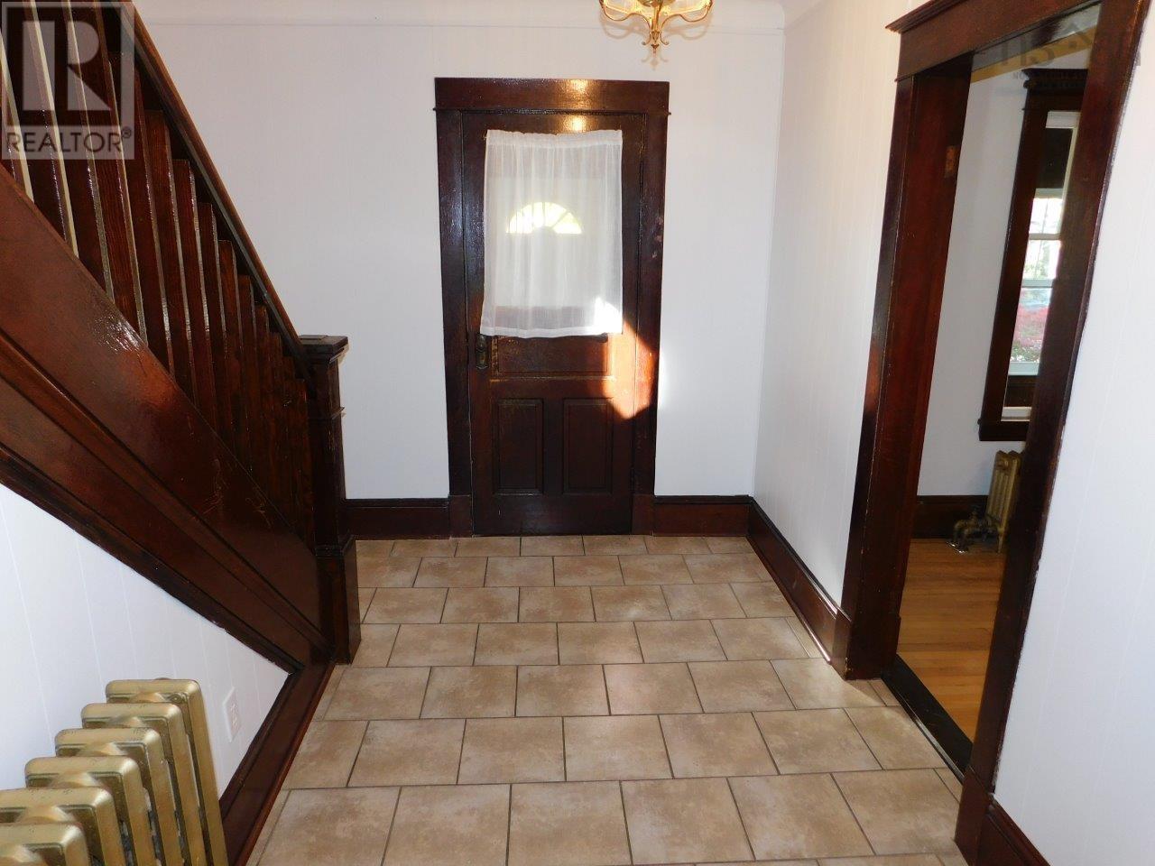 5674 Kane Street, Halifax Peninsula, Nova Scotia  B3K 2B4 - Photo 7 - 202527426