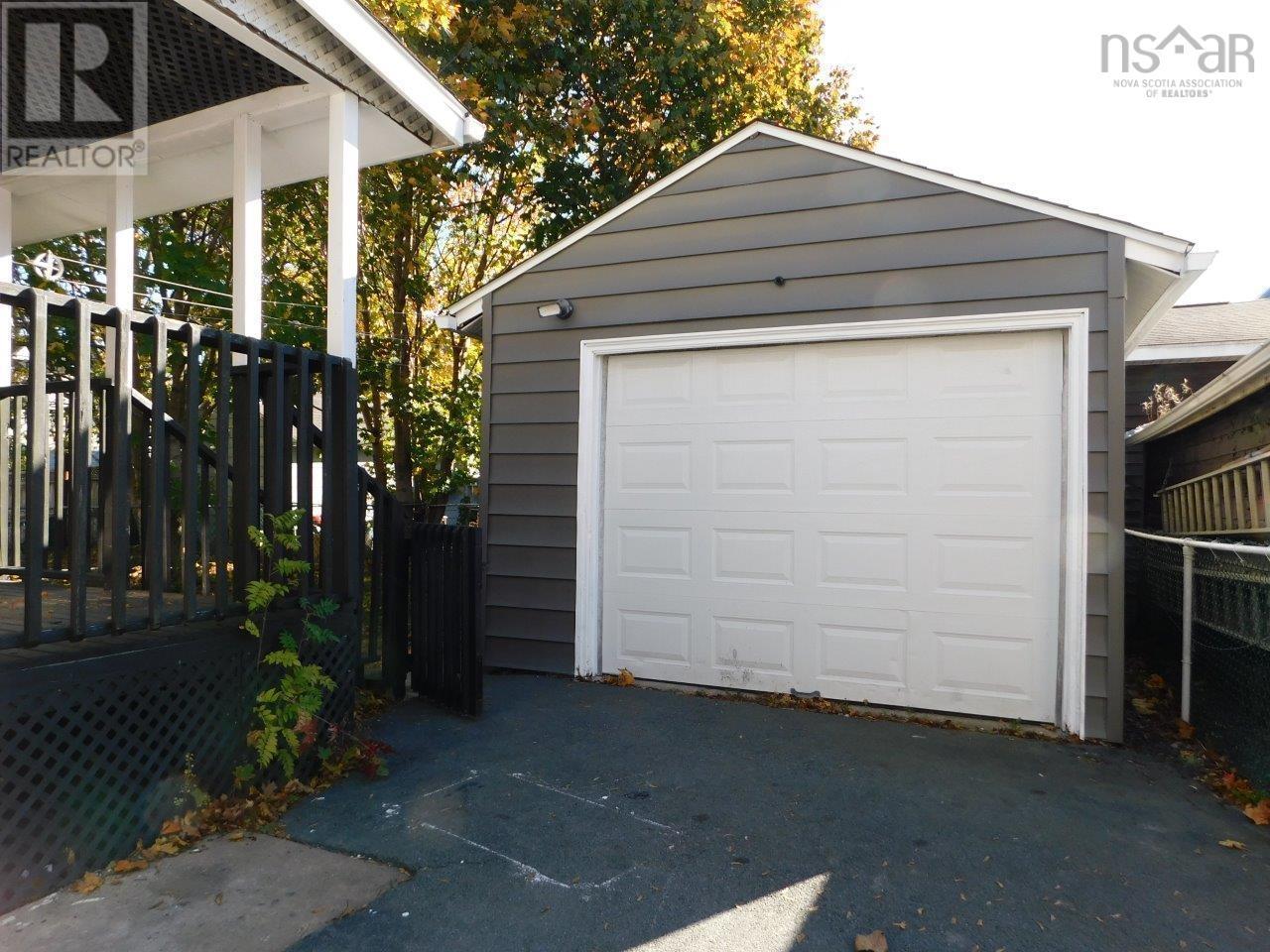 5674 Kane Street, Halifax Peninsula, Nova Scotia  B3K 2B4 - Photo 39 - 202527426