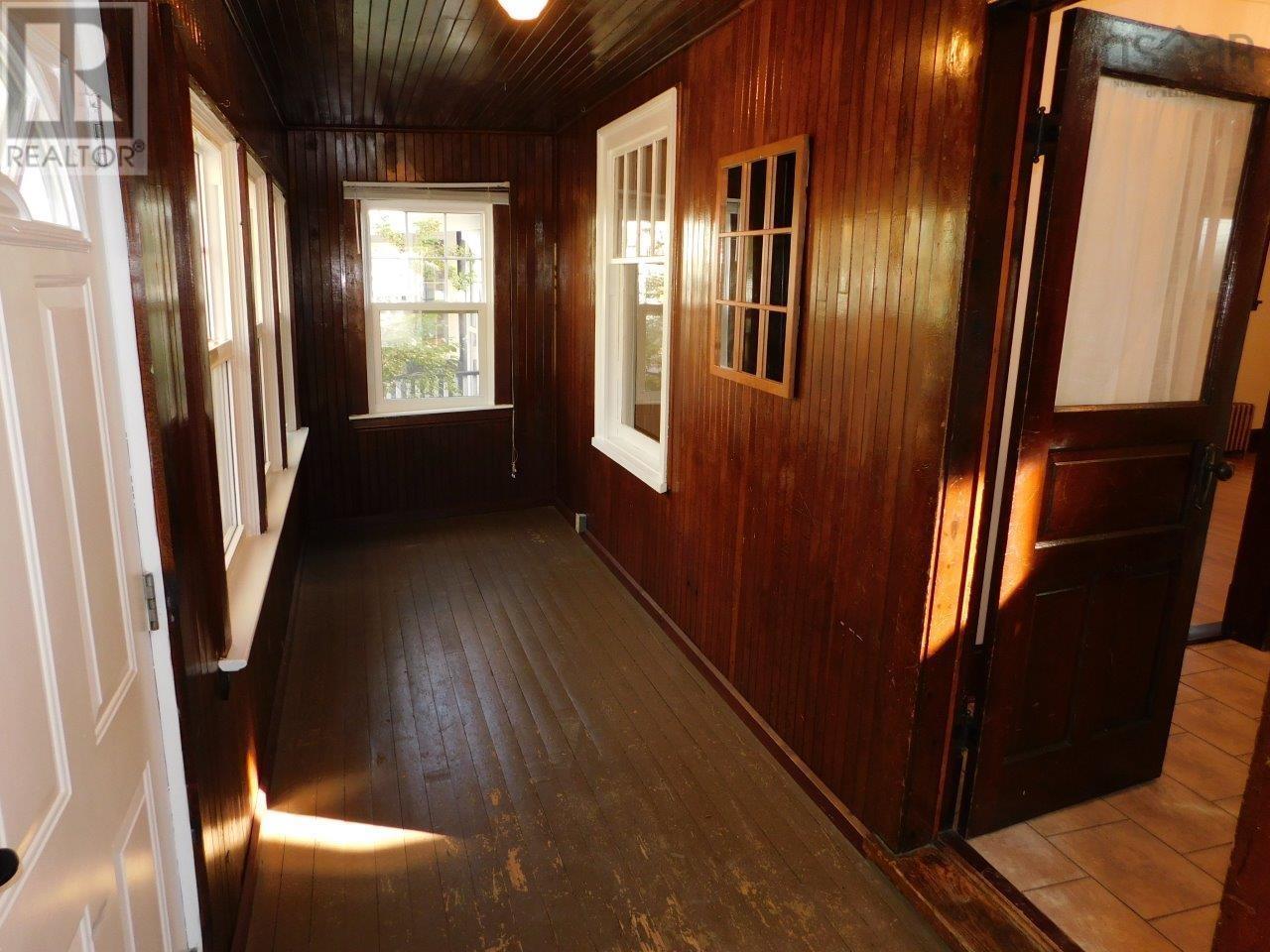 5674 Kane Street, Halifax Peninsula, Nova Scotia  B3K 2B4 - Photo 5 - 202527426