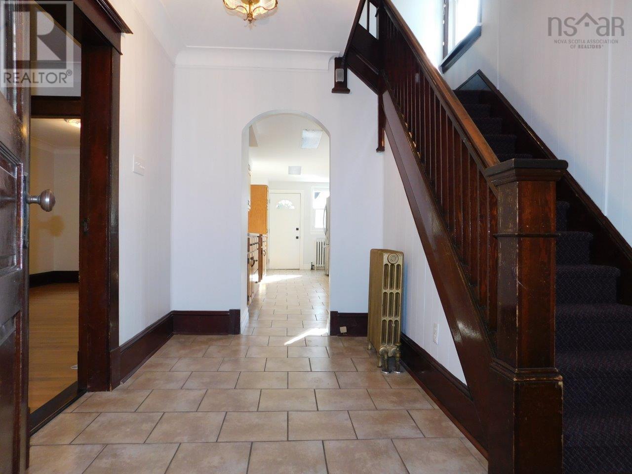 5674 Kane Street, Halifax Peninsula, Nova Scotia  B3K 2B4 - Photo 6 - 202527426