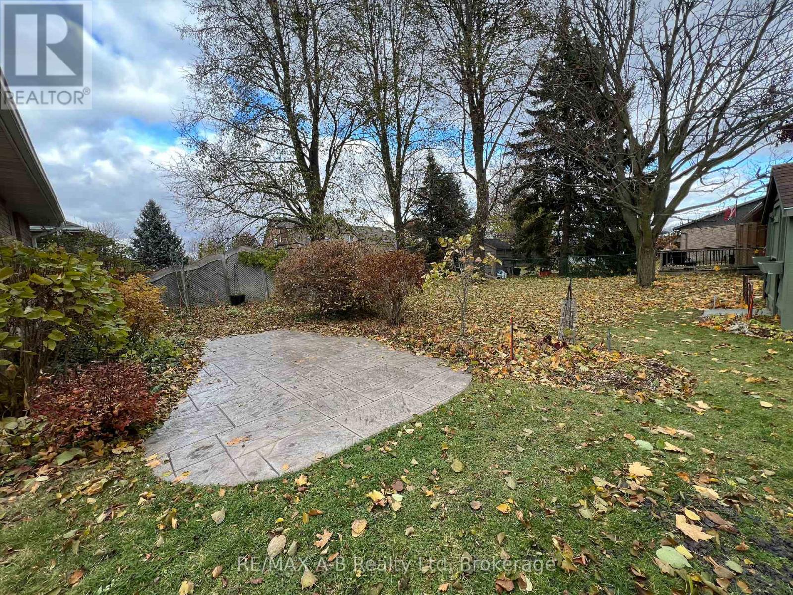 80 Queen Street, East Zorra-Tavistock, Ontario  N0B 2R0 - Photo 33 - X12373567