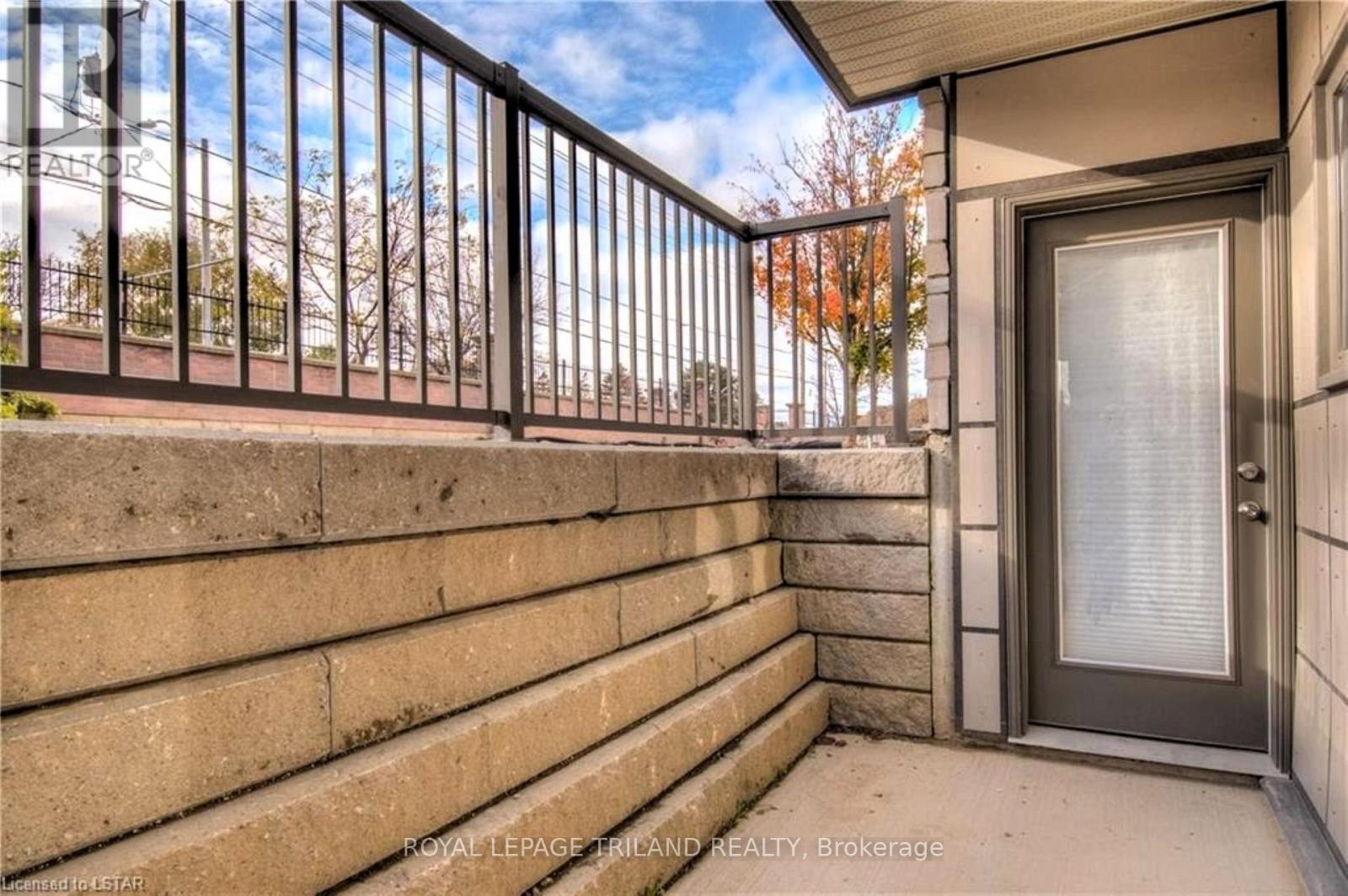 105 - 5 Jacksway Crescent, London North, Ontario  N5X 3T6 - Photo 15 - X12549698