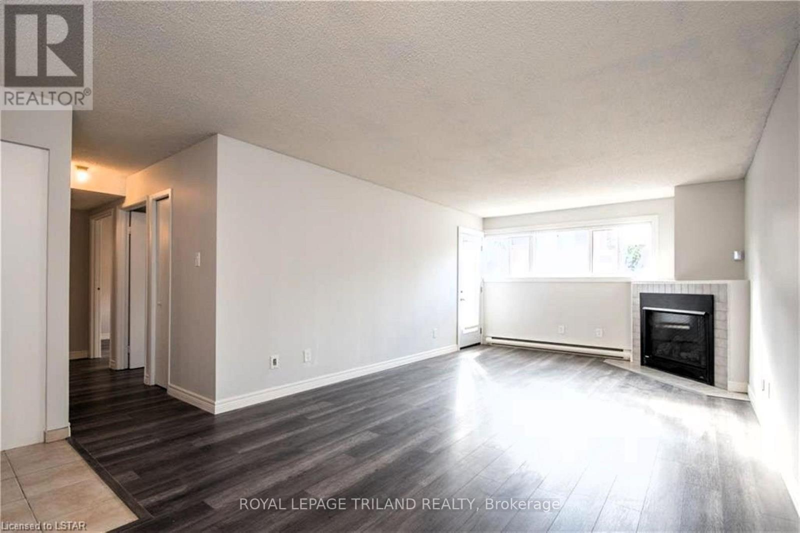 105 - 5 Jacksway Crescent, London North, Ontario  N5X 3T6 - Photo 4 - X12549698