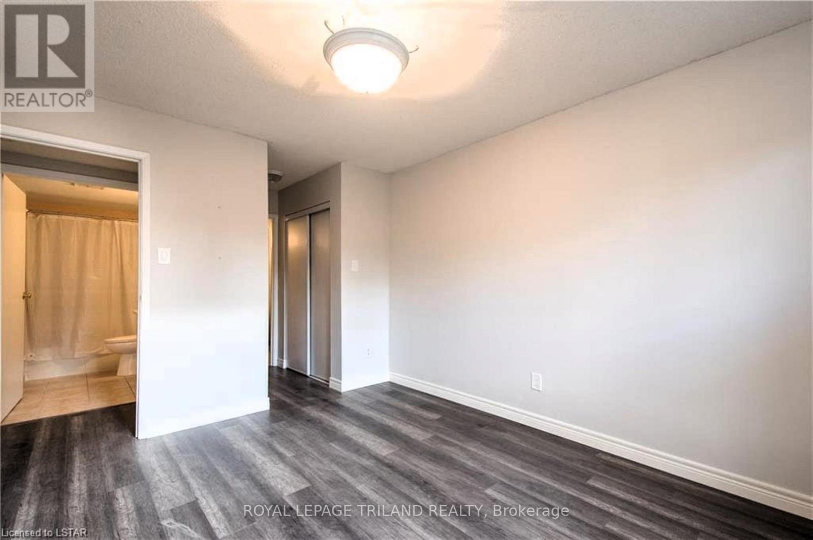 105 - 5 Jacksway Crescent, London North, Ontario  N5X 3T6 - Photo 8 - X12549698