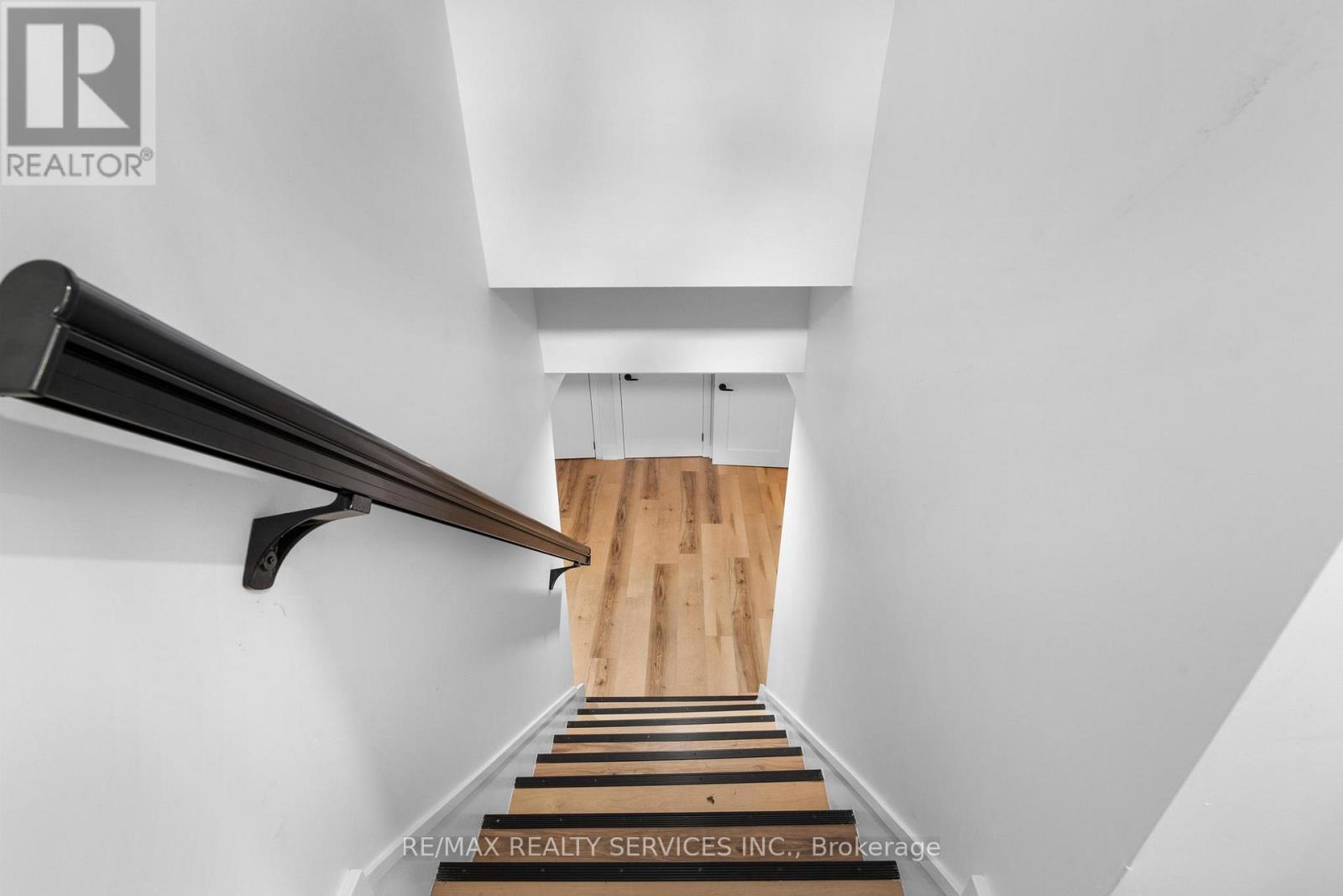 74 West 3rd Street, Hamilton, Ontario  L9C 3K3 - Photo 20 - X12549674