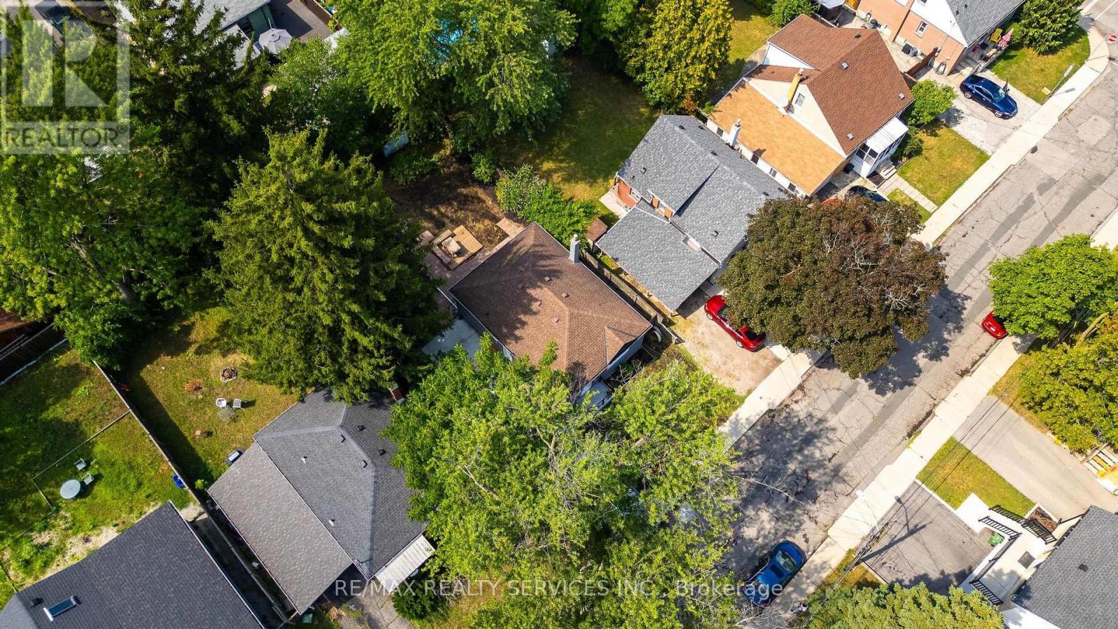 74 West 3rd Street, Hamilton, Ontario  L9C 3K3 - Photo 6 - X12549674