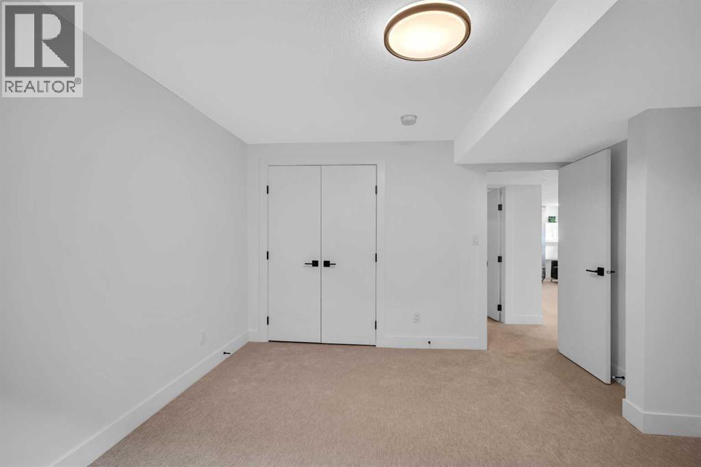 3623 Logan Crescent Sw, Calgary, Alberta  T3E 5Z6 - Photo 35 - A2212561