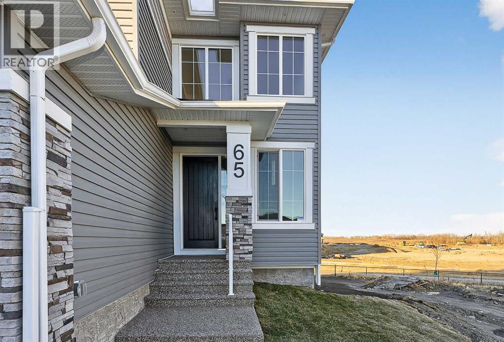 65 Lake Estate Circle, Strathmore, Alberta  T1P 0B6 - Photo 2 - A2245710
