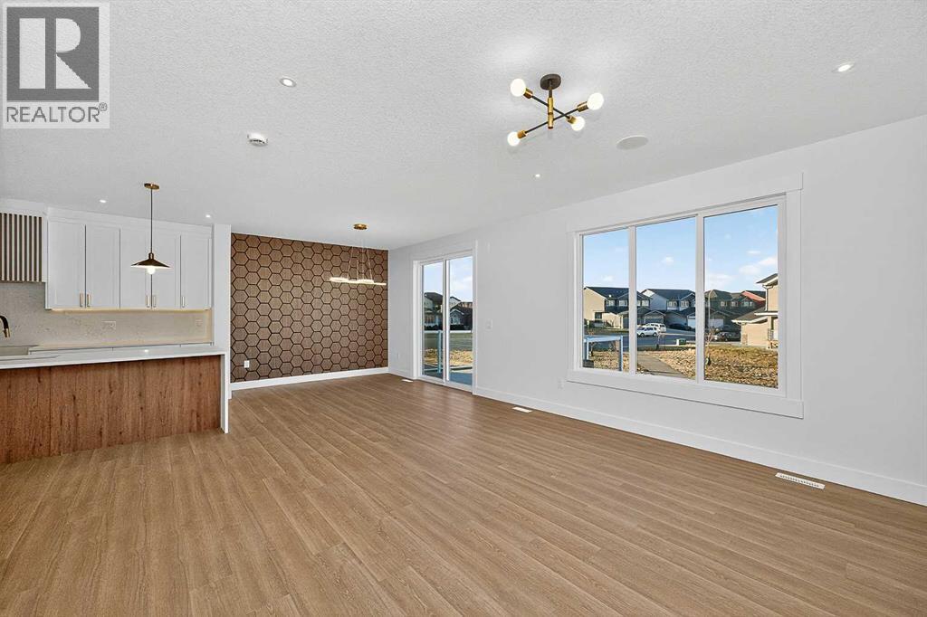 65 Lake Estate Circle, Strathmore, Alberta  T1P 0B6 - Photo 12 - A2245710