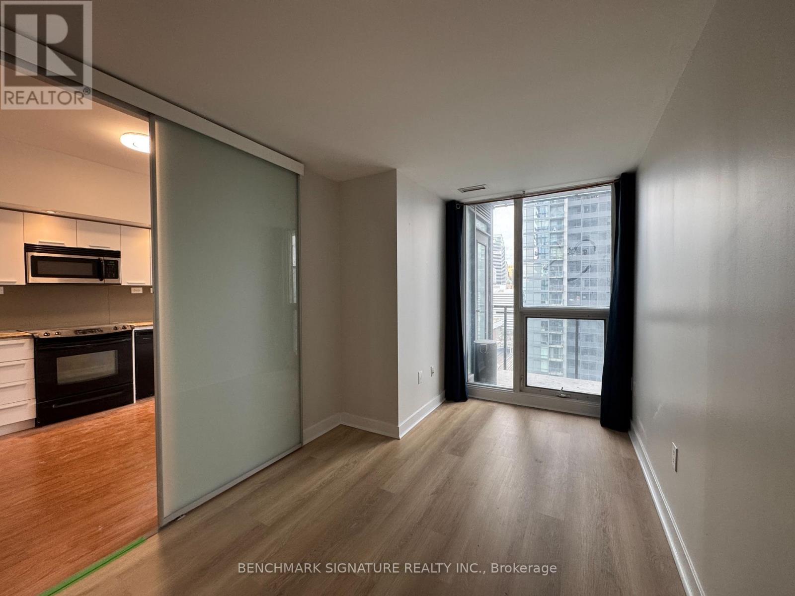 2902 - 25 Capreol Court, Toronto, Ontario  M5V 3Z7 - Photo 7 - C12549688