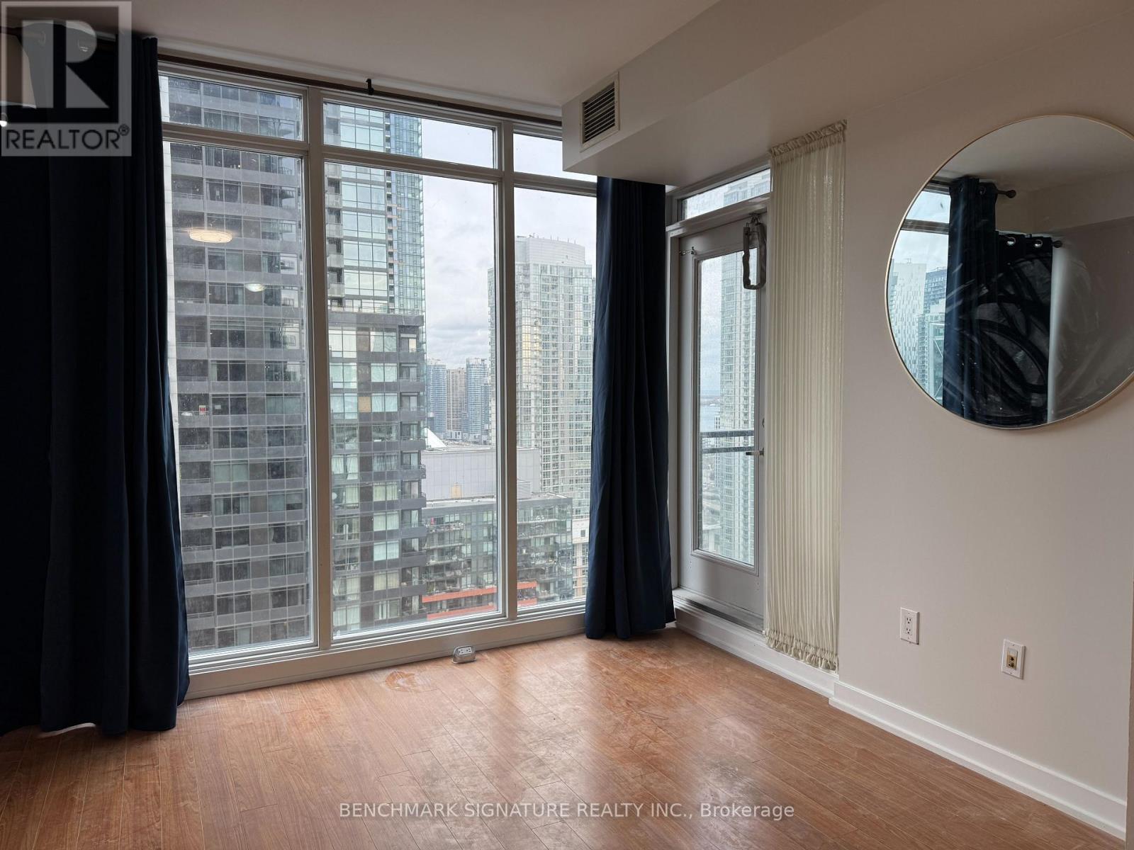 2902 - 25 Capreol Court, Toronto, Ontario  M5V 3Z7 - Photo 9 - C12549688