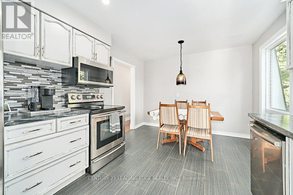 25 Eileen Drive, Barrie, Ontario  L4N 4M5 - Photo 18 - S12549684