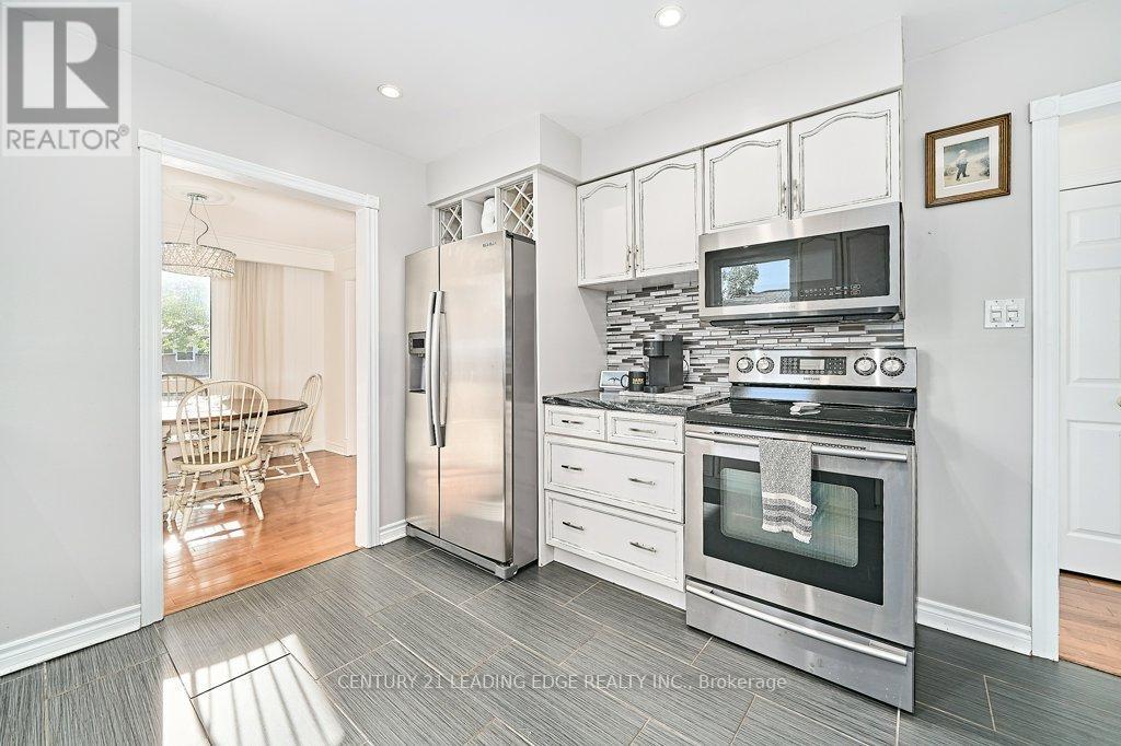 25 Eileen Drive, Barrie, Ontario  L4N 4M5 - Photo 22 - S12549684