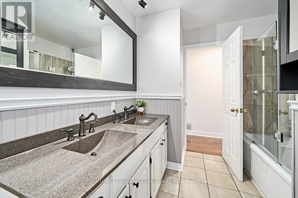 25 Eileen Drive, Barrie, Ontario  L4N 4M5 - Photo 33 - S12549684