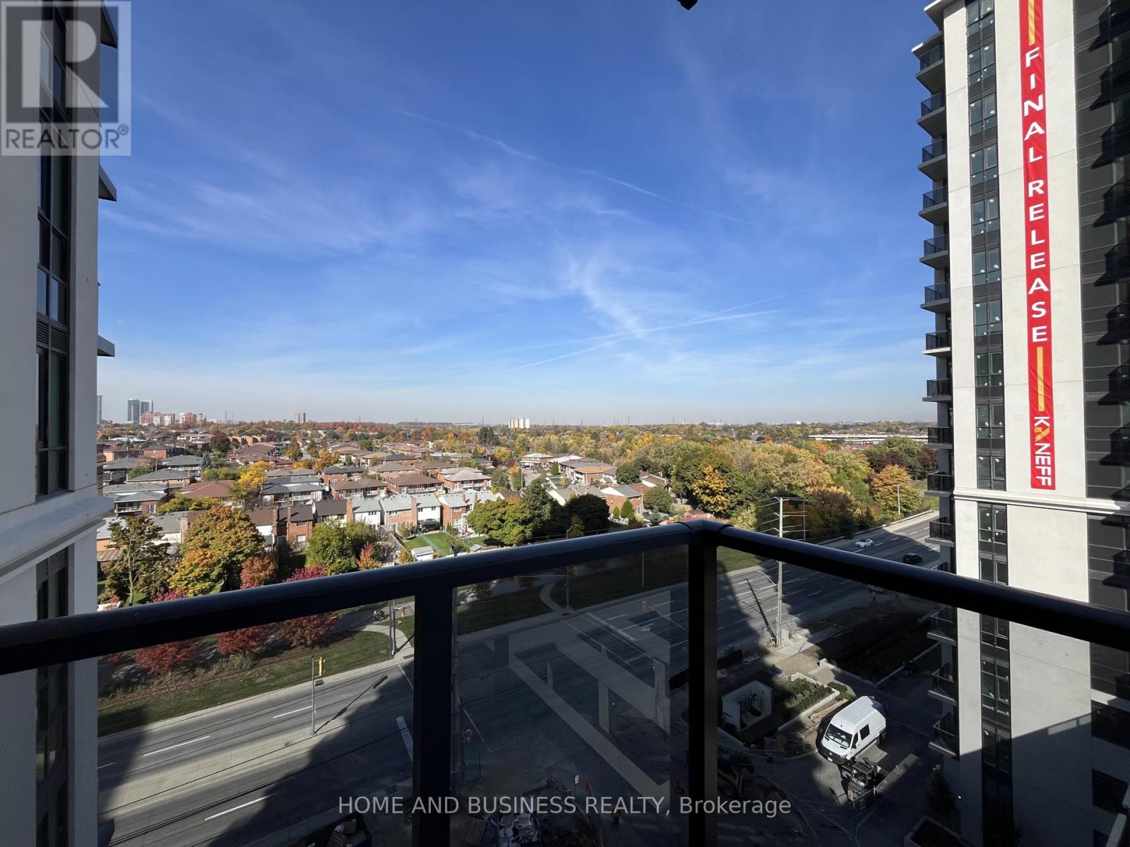 808 - 202 Burnhamthorpe Road E, Mississauga, Ontario  L5A 0B2 - Photo 14 - W12549702