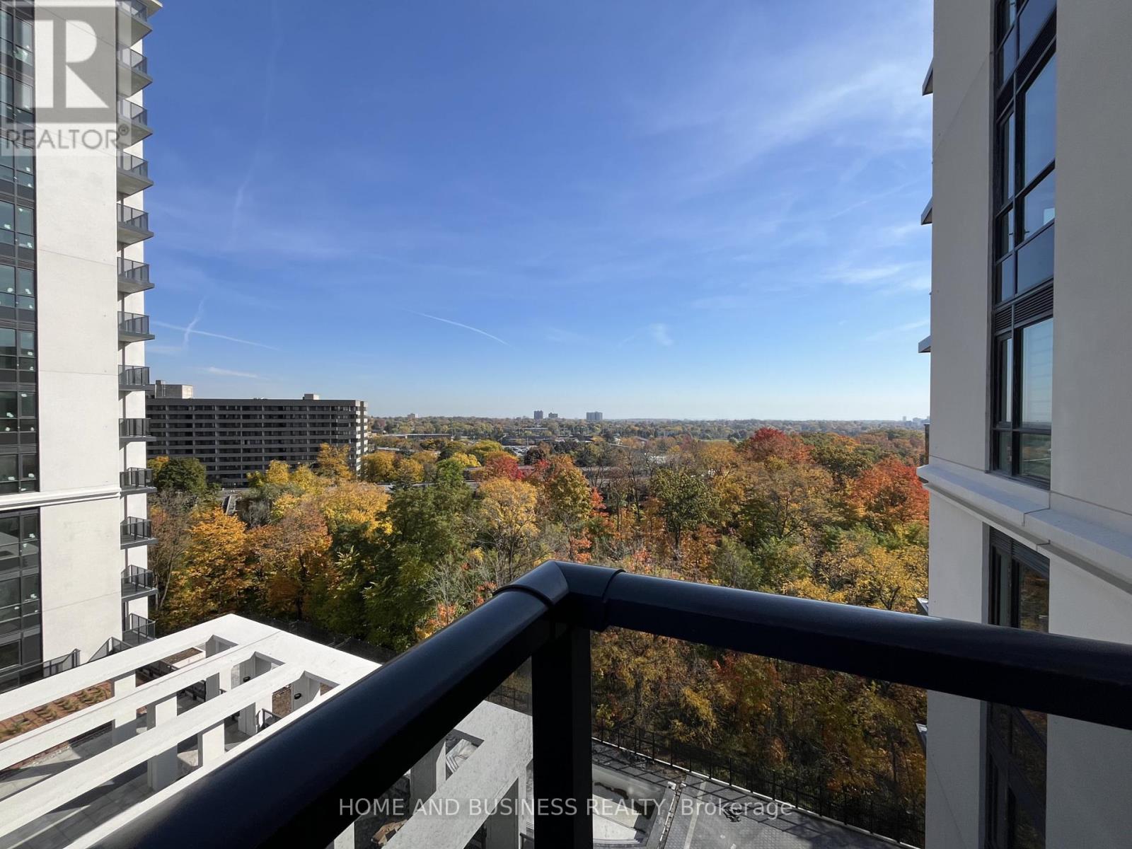 808 - 202 Burnhamthorpe Road E, Mississauga, Ontario  L5A 0B2 - Photo 15 - W12549702