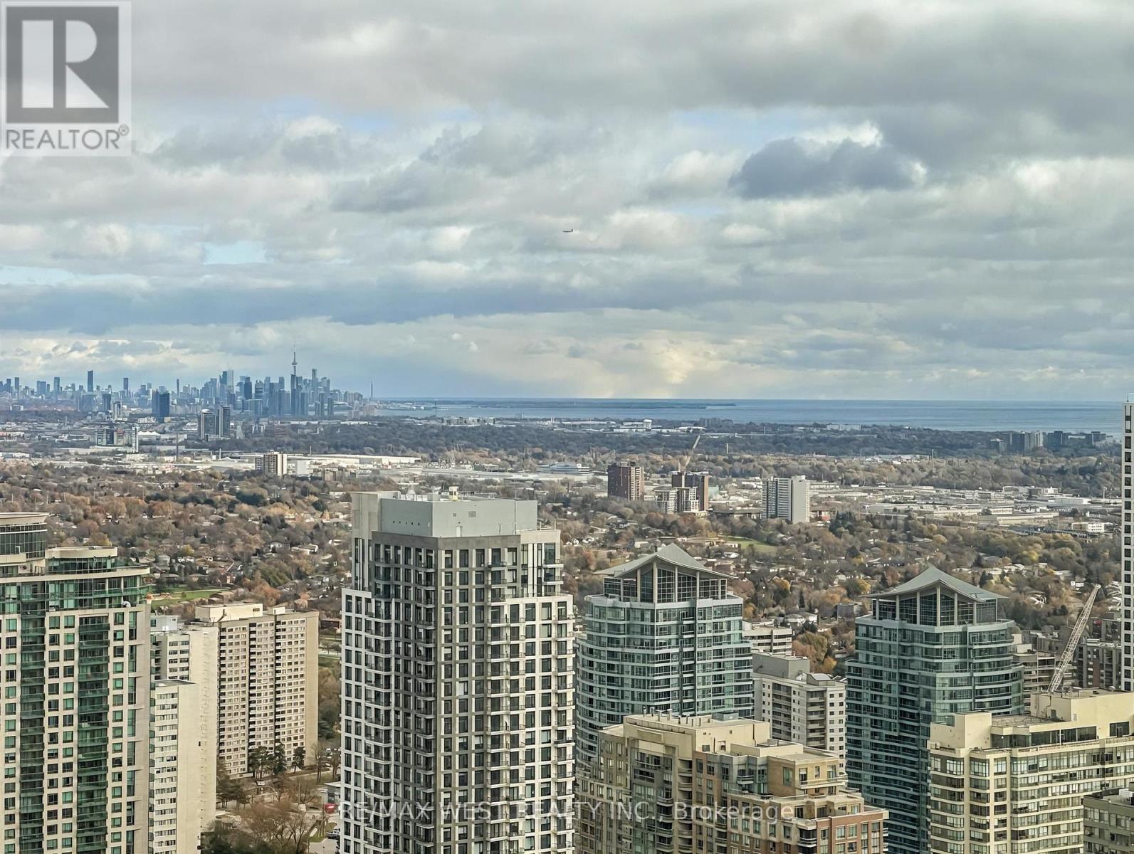 4111 - 4105 The Exchange Street, Mississauga, Ontario L5B 0N9 - Photo 5 - W12549618