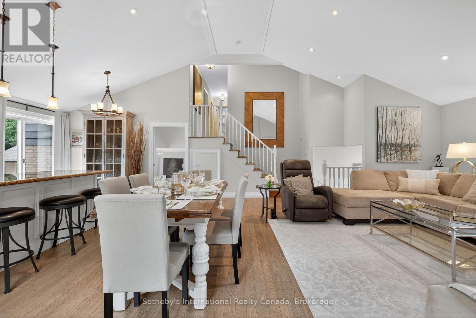 30 Bryan Drive, Collingwood, Ontario L9Y 2K7 - Photo 12 - S12485101