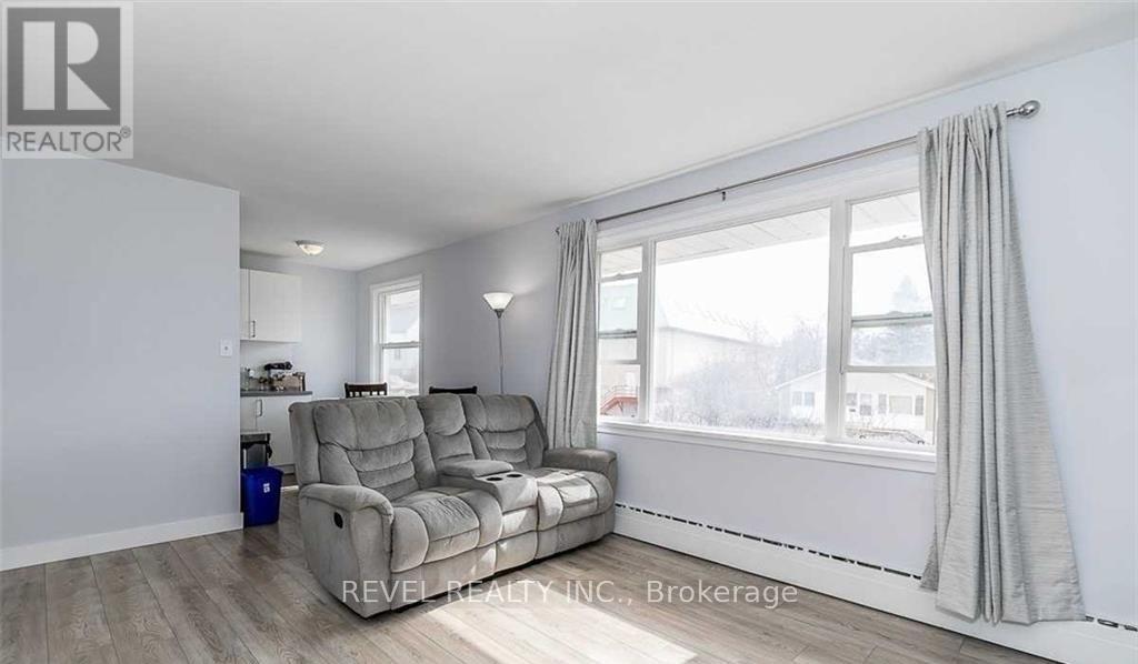 3 - 78 Queen Street, Barrie, Ontario  L4M 1Z3 - Photo 5 - S12487351