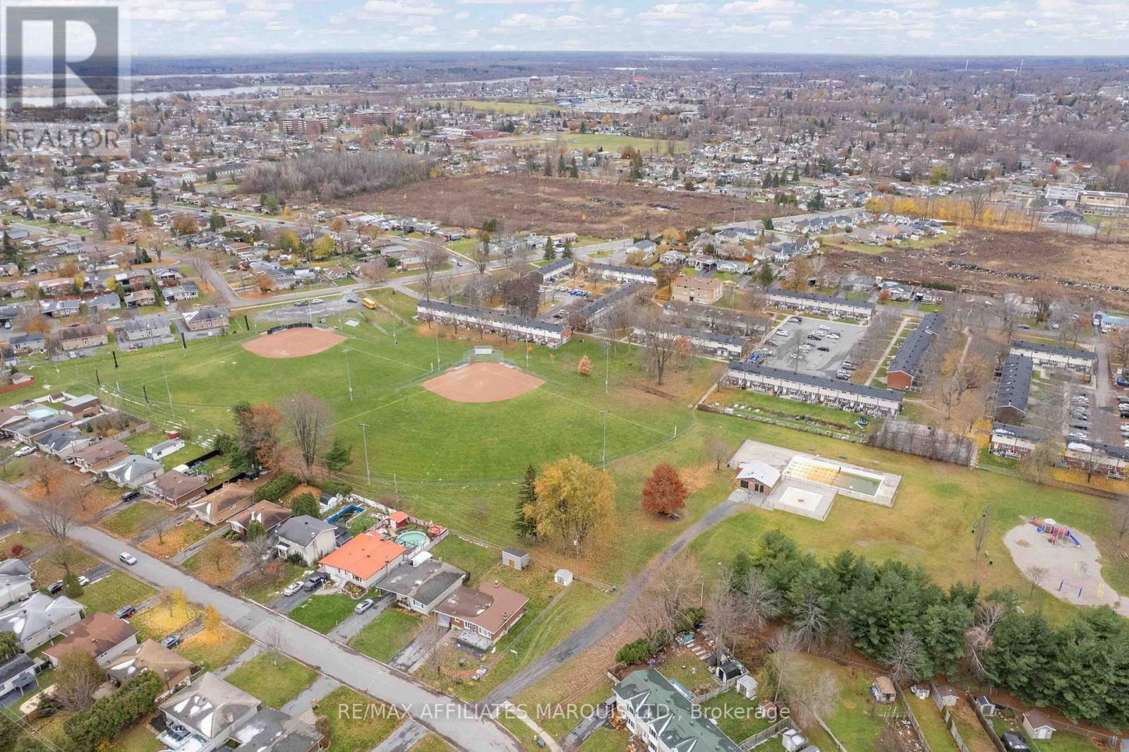 724 Jase Street, Cornwall, Ontario K6H 7E3 - Photo 42 - X12549740