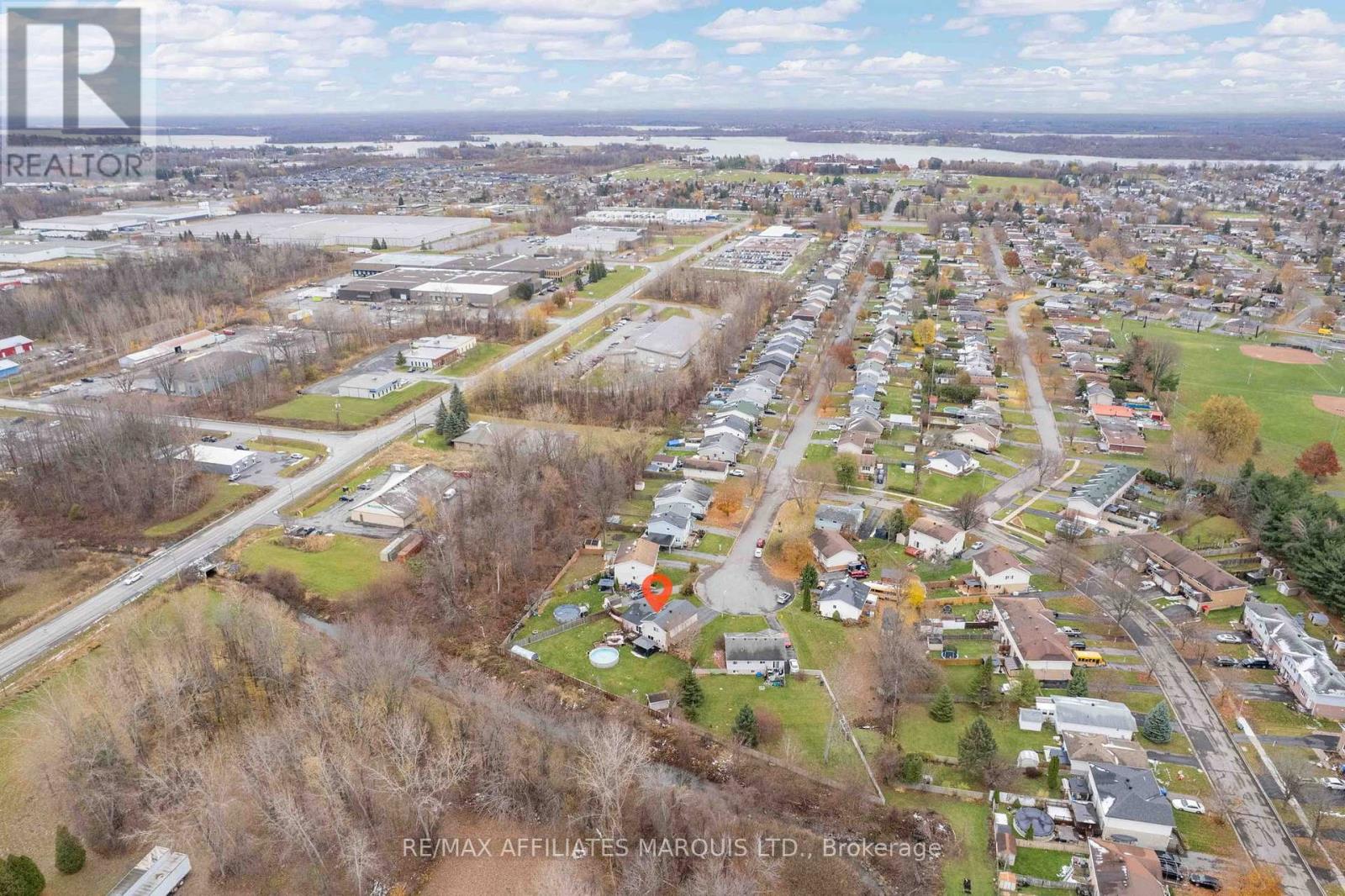 724 Jase Street, Cornwall, Ontario K6H 7E3 - Photo 46 - X12549740