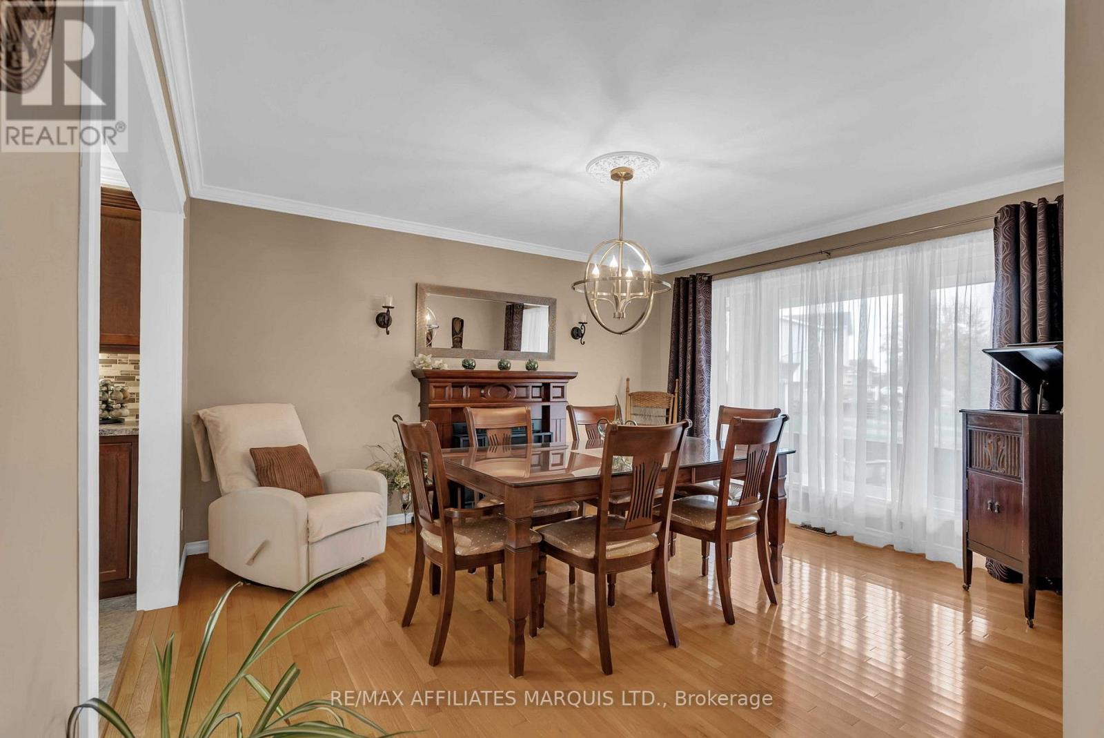 724 Jase Street, Cornwall, Ontario K6H 7E3 - Photo 5 - X12549740