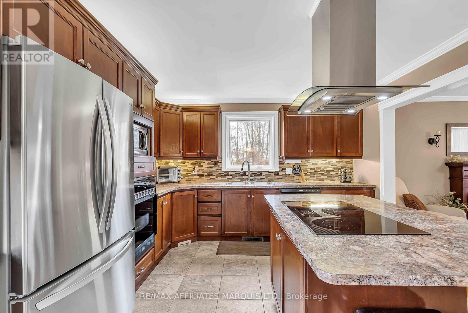 724 Jase Street, Cornwall, Ontario K6H 7E3 - Photo 8 - X12549740