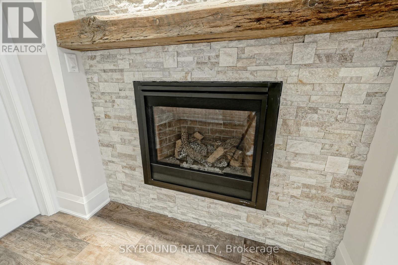 Lower - 40 Victor Avenue, Toronto, Ontario  M8V 2L9 - Photo 6 - W12549718