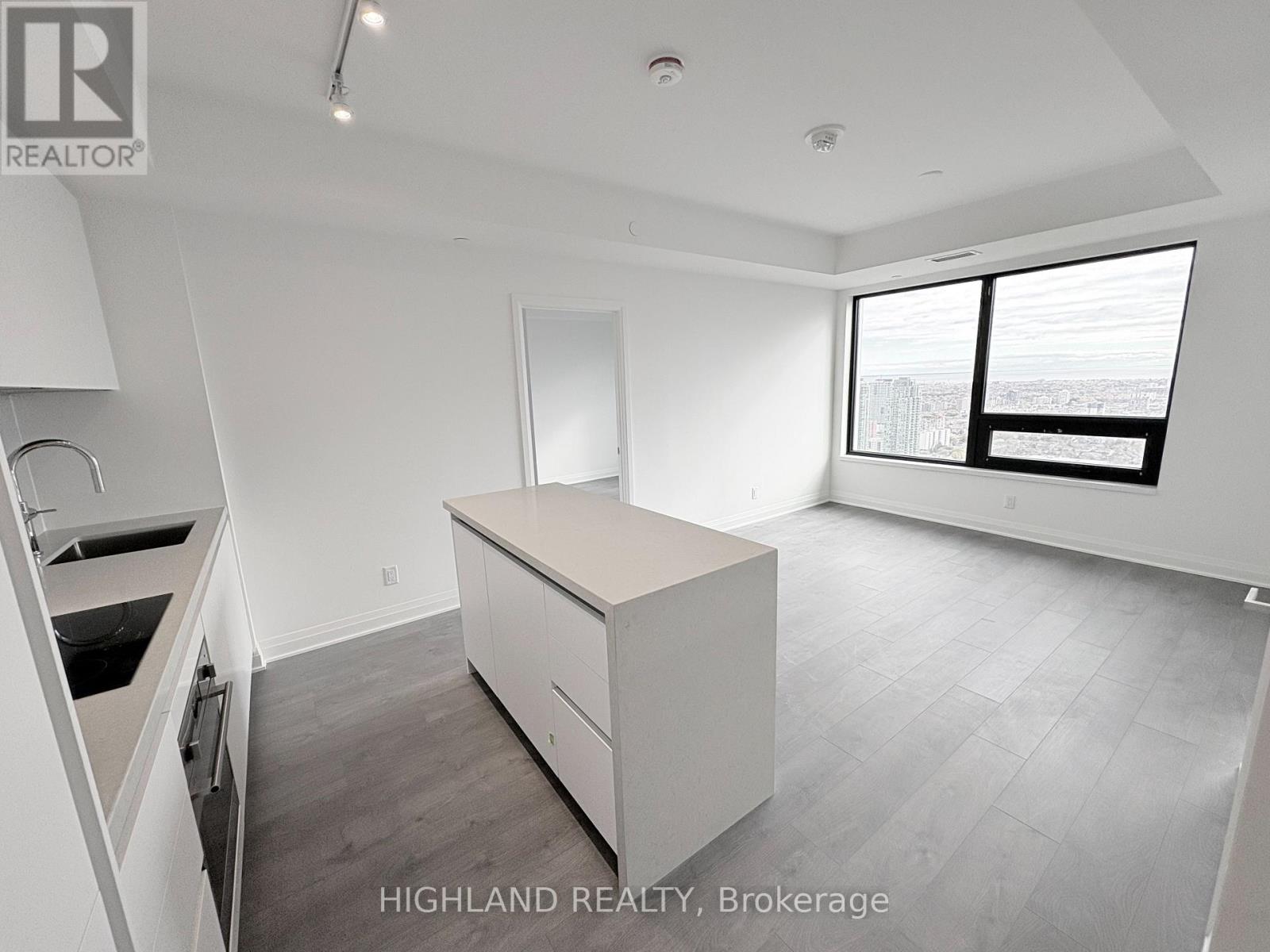 3303 - 4015 The Exchange, Mississauga, Ontario L5B 0N9 - Photo 3 - W12549154