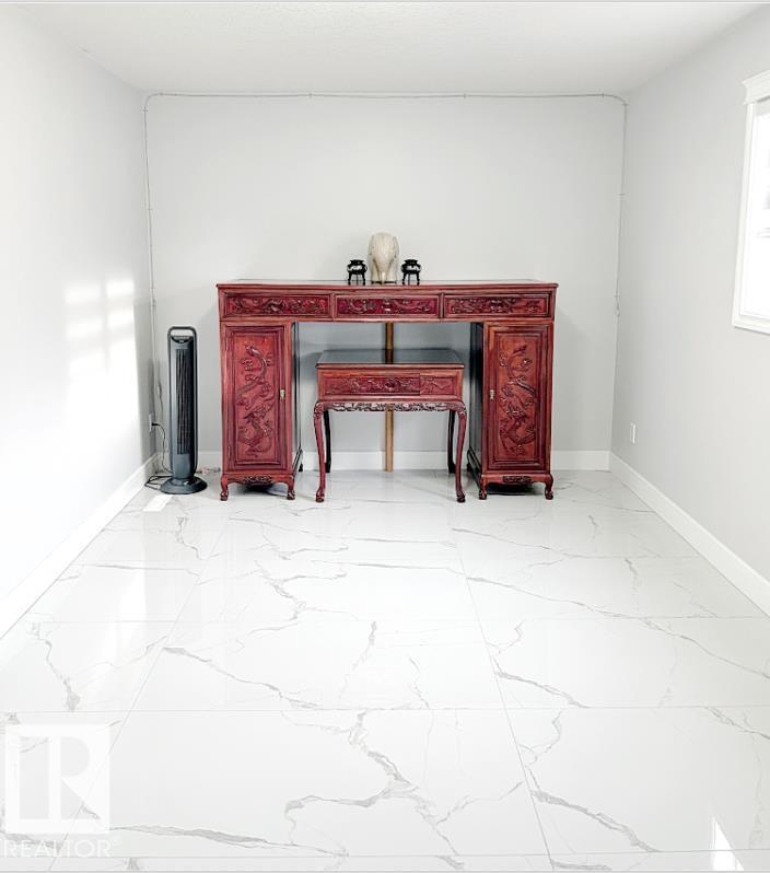 2919 151a Av Nw, Edmonton, Alberta  T5Y 2Y5 - Photo 14 - E4462749