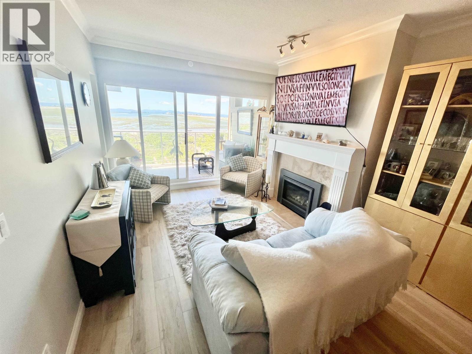 207 1120 Tsatsu Shores Drive, Tsawwassen, British Columbia  V4M 4G3 - Photo 9 - R3035192