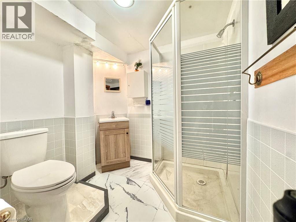 676 Upper Wentworth Street, Hamilton, Ontario  L9A 4V5 - Photo 25 - 40781338