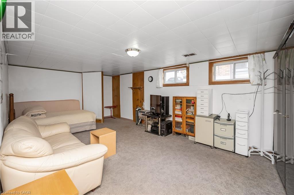 676 Upper Wentworth Street, Hamilton, Ontario  L9A 4V5 - Photo 24 - 40781338