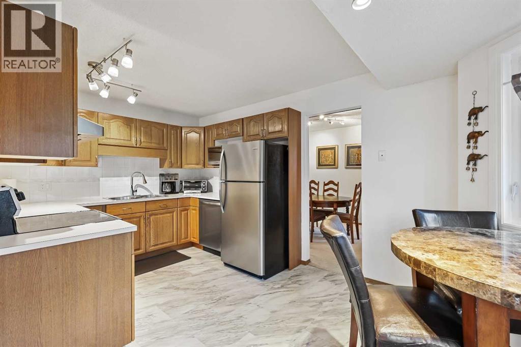 188 Christie Park Hill Sw, Calgary, Alberta  T3H 2V5 - Photo 11 - A2269886