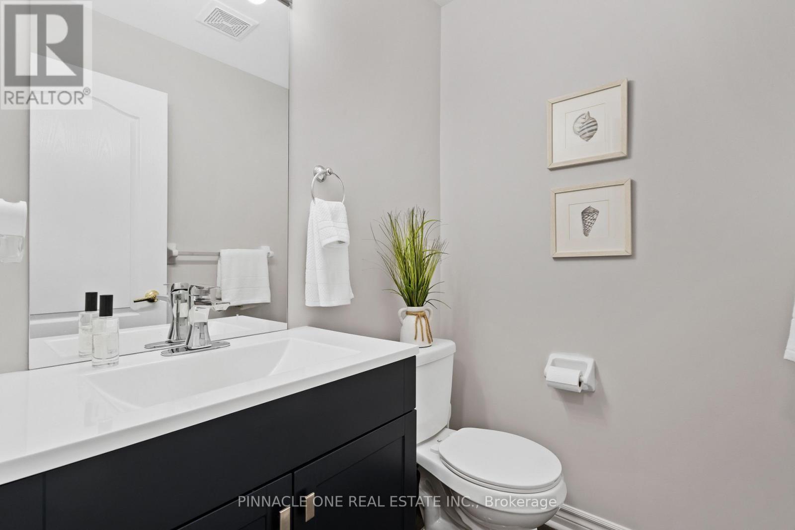 93 Florence Drive, Whitby, Ontario L1R 0K4 - Photo 10 - E12549714