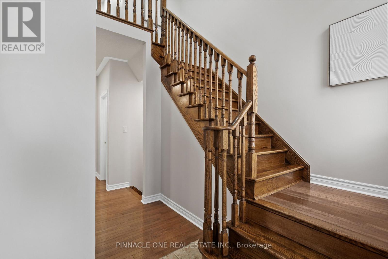 93 Florence Drive, Whitby, Ontario L1R 0K4 - Photo 12 - E12549714