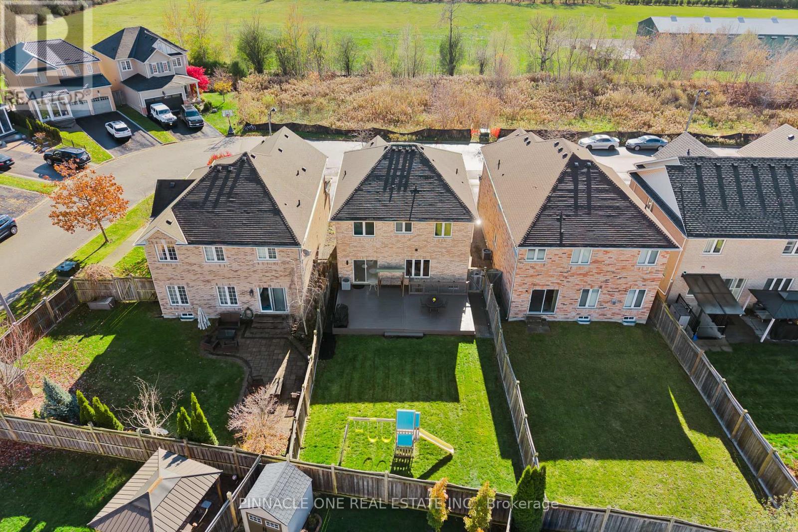 93 Florence Drive, Whitby, Ontario L1R 0K4 - Photo 7 - E12549714