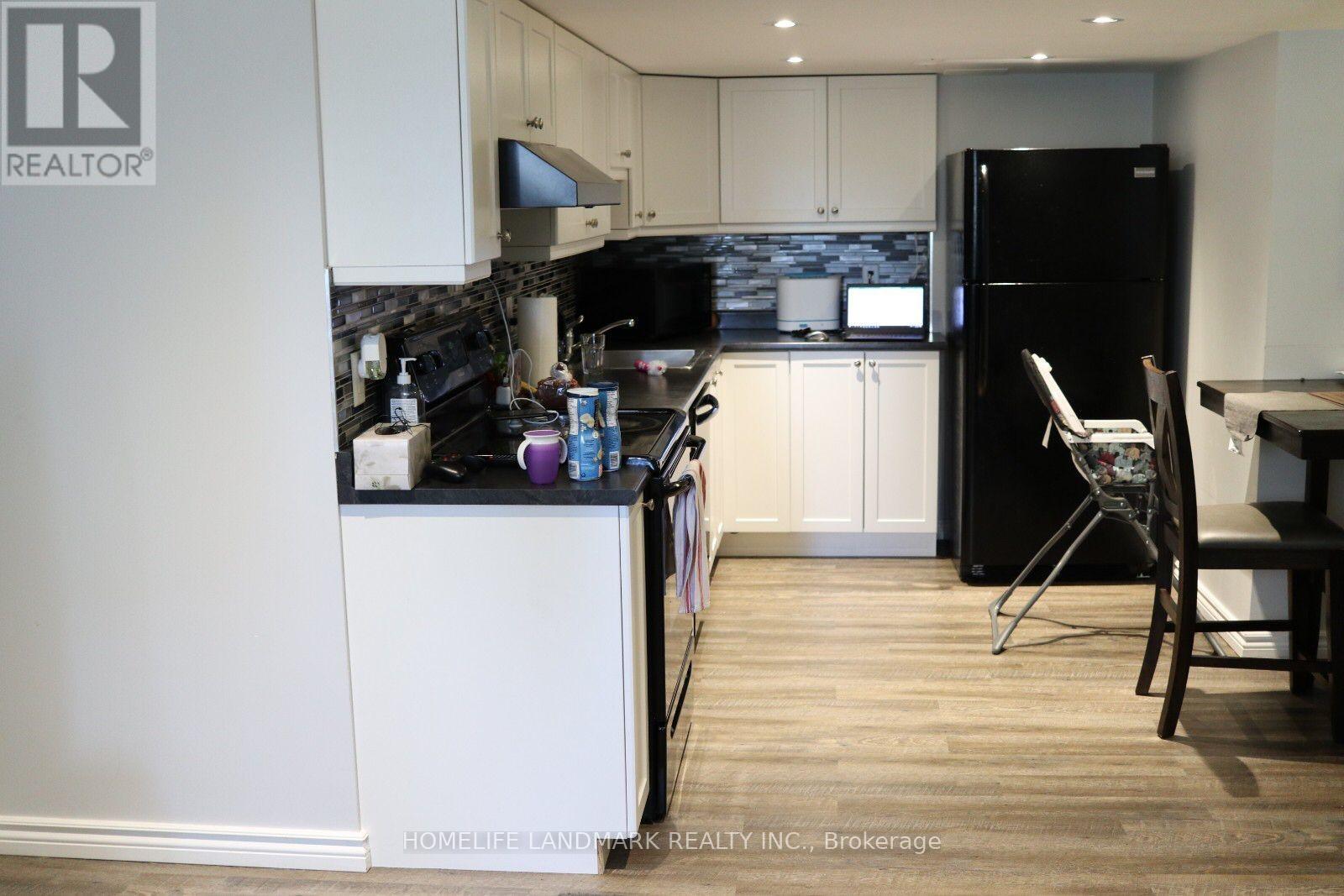 11 Whitbread Crescent, Ajax, Ontario  L1Z 0E3 - Photo 13 - E12549736