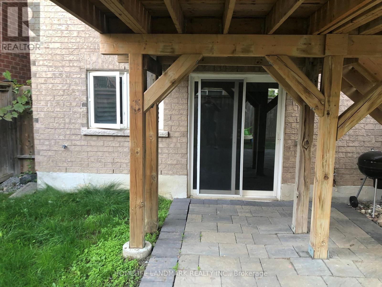 11 Whitbread Crescent, Ajax, Ontario  L1Z 0E3 - Photo 18 - E12549736