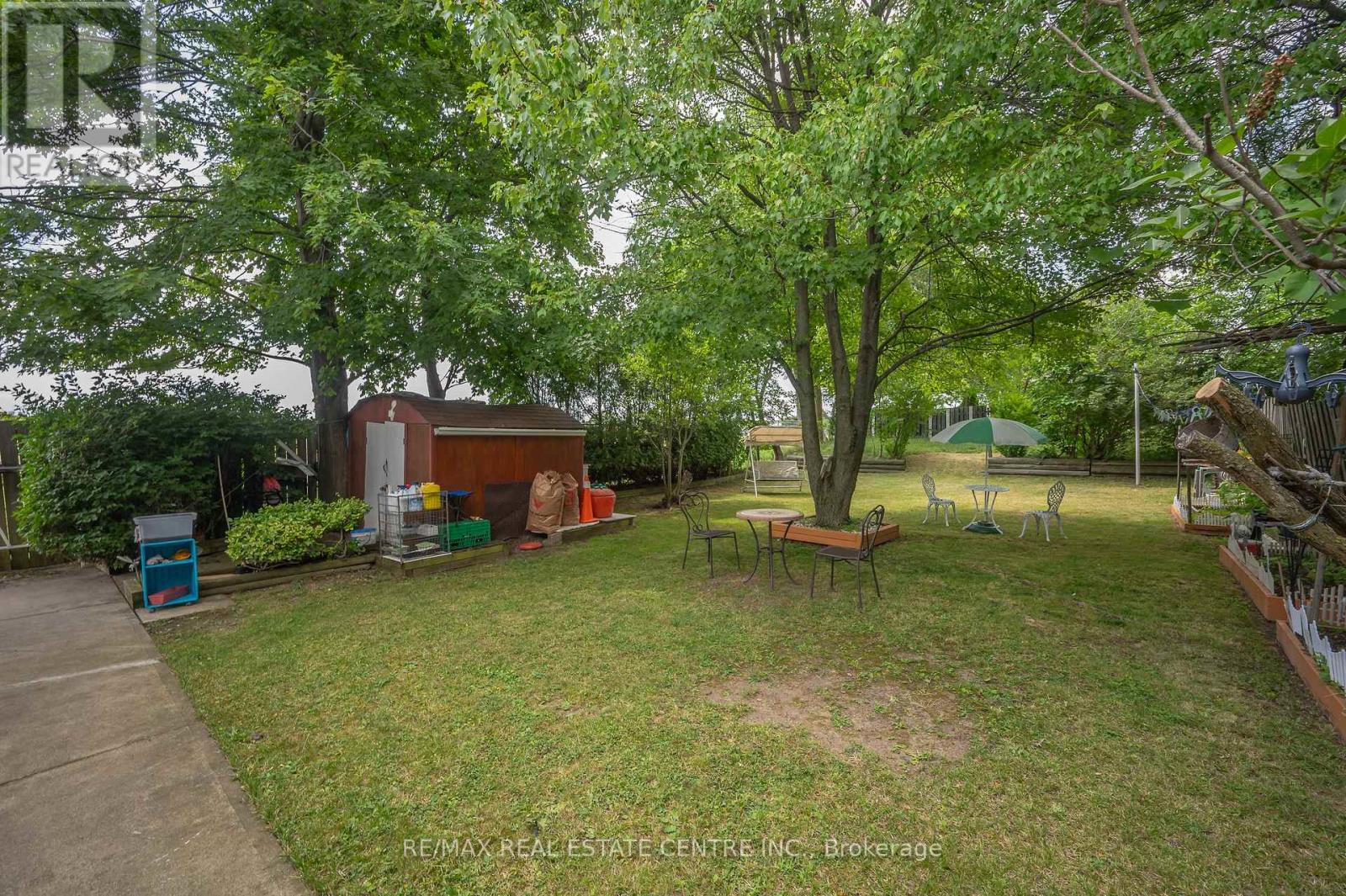 676 Upper Wentworth Street, Hamilton, Ontario L9A 4V5 - Photo 33 - X12476700