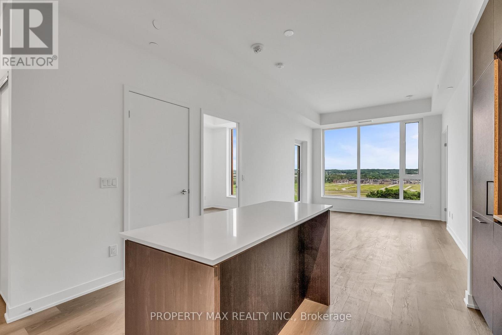 1428 - 2 David Eyer Road, Richmond Hill, Ontario L4S 0N6 - Photo 11 - N12549730