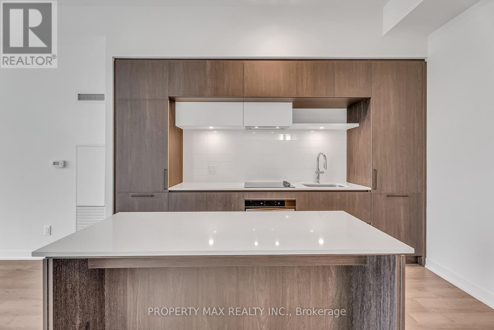 1428 - 2 David Eyer Road, Richmond Hill, Ontario L4S 0N6 - Photo 12 - N12549730