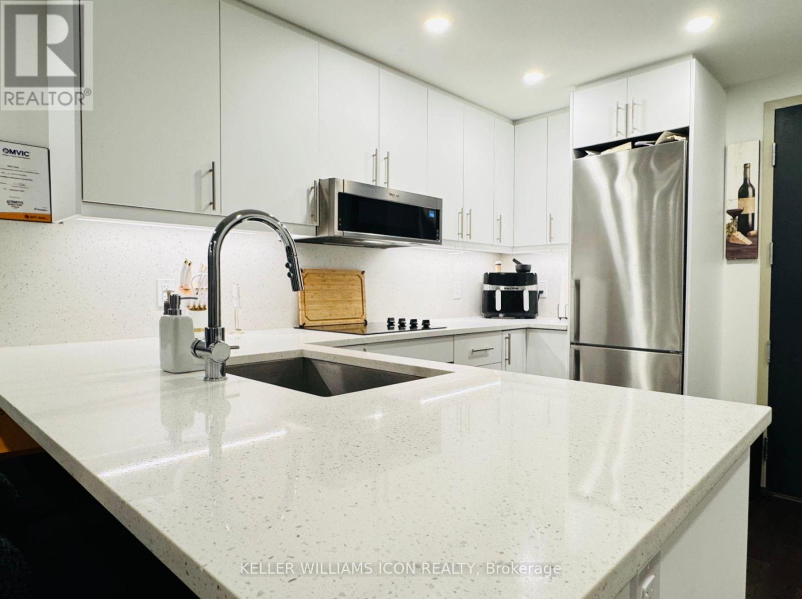 805 - 180 George Street, Ottawa, Ontario K1N 0G8 - Photo 7 - X12549770