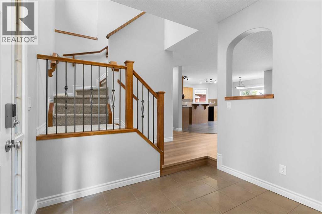 928 Prairie Springs Drive Sw, Airdrie, Alberta  T4B 0E4 - Photo 5 - A2246915