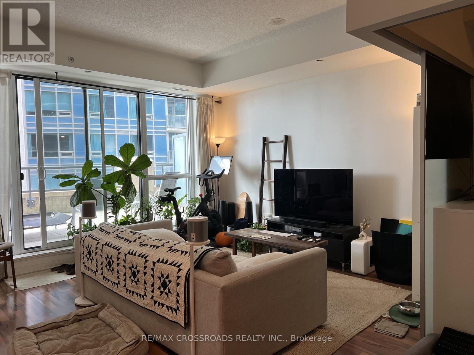 502 - 51 East Liberty Street, Toronto, Ontario  M6K 3P8 - Photo 2 - C12549766