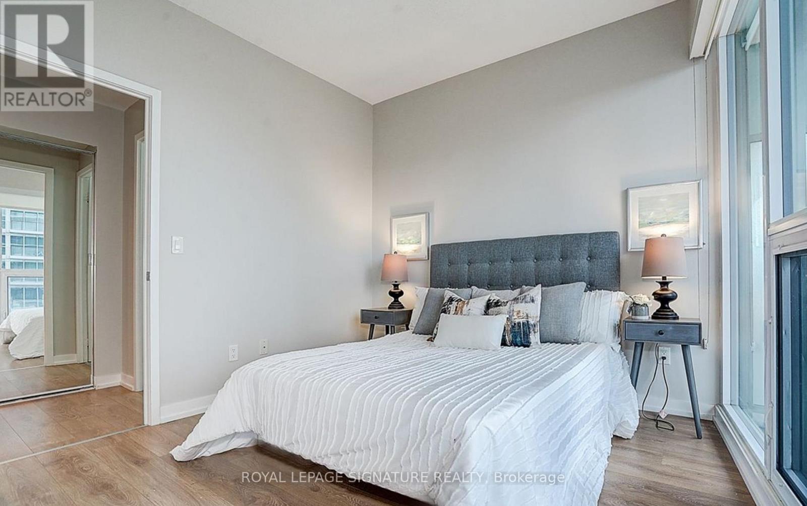 1001 - 115 Mcmahon Drive, Toronto, Ontario M2K 0E3 - Photo 4 - C12530502