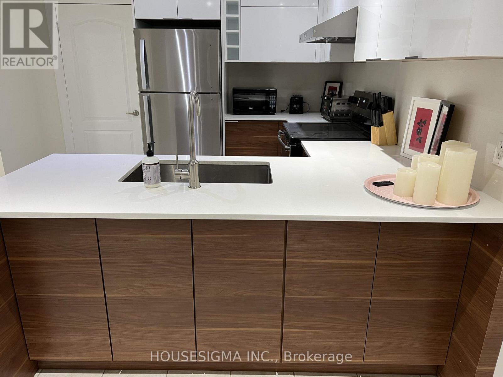 BSMT - 292 BROOKSIDE ROAD, Richmond Hill, Ontario